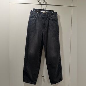 Levi's Women's Black Boyfriend Jeans